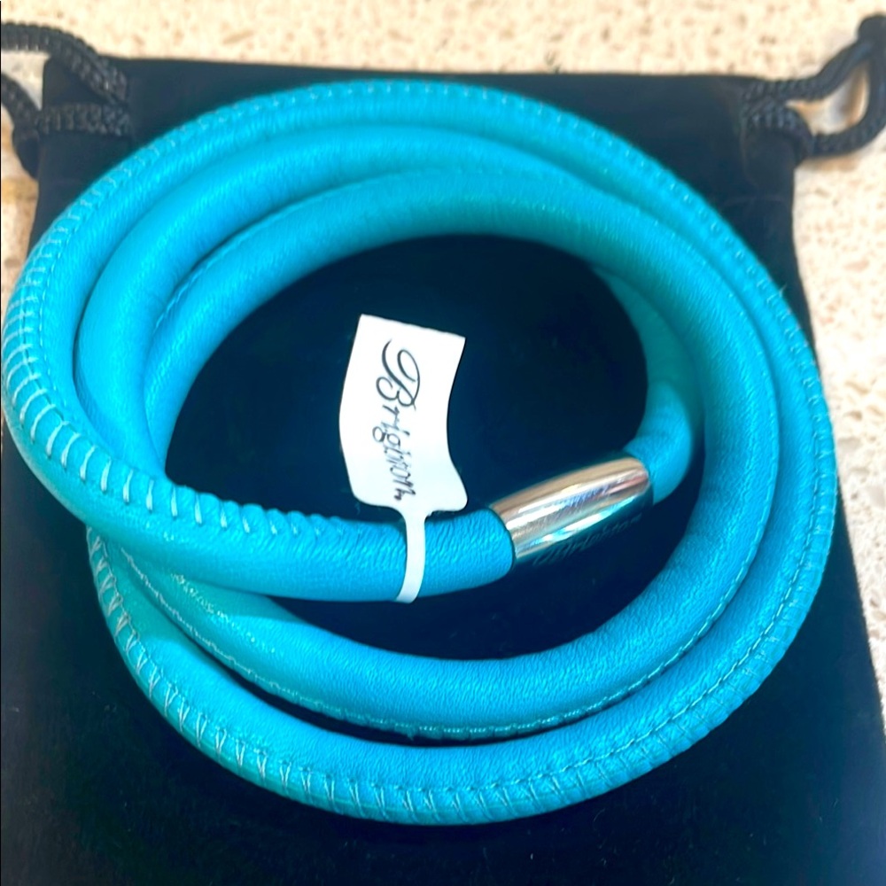 Brighton NWT Woodstock Teal Leather Wrap Bracelet with Silver Clasp MSRP $60
